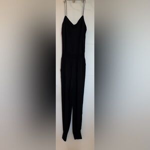 Theory Jumpsuit Silk size small Black